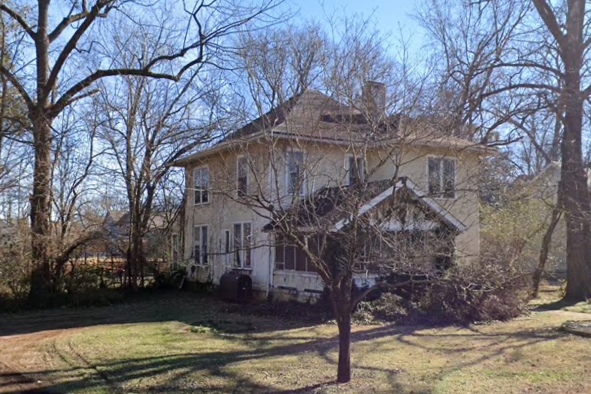 Before: An old two-story, reborn